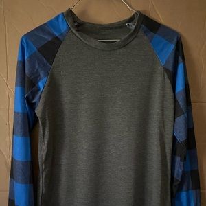 Long sleeve top